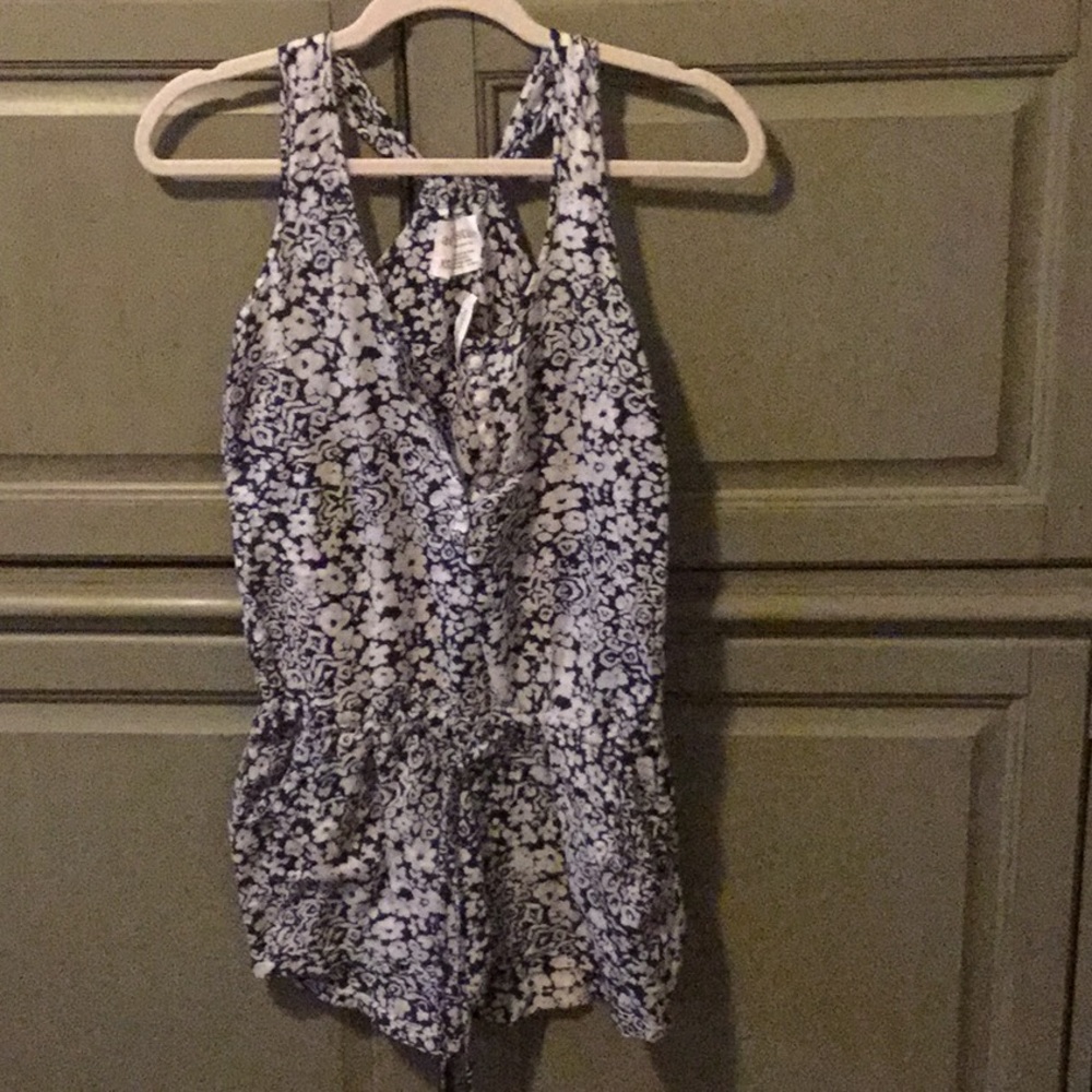 Aeropostale flowered romper